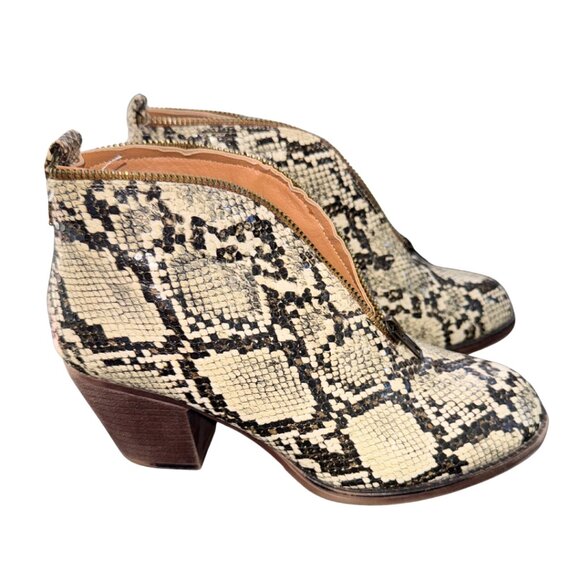 Snakeskin Women's Booties Zip Up Mata 6.5 - Picture 1 of 10